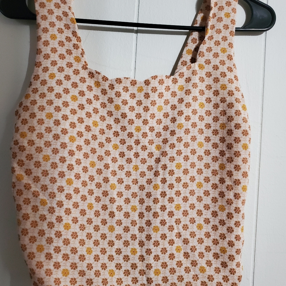 Foral top - Picture 1 of 3